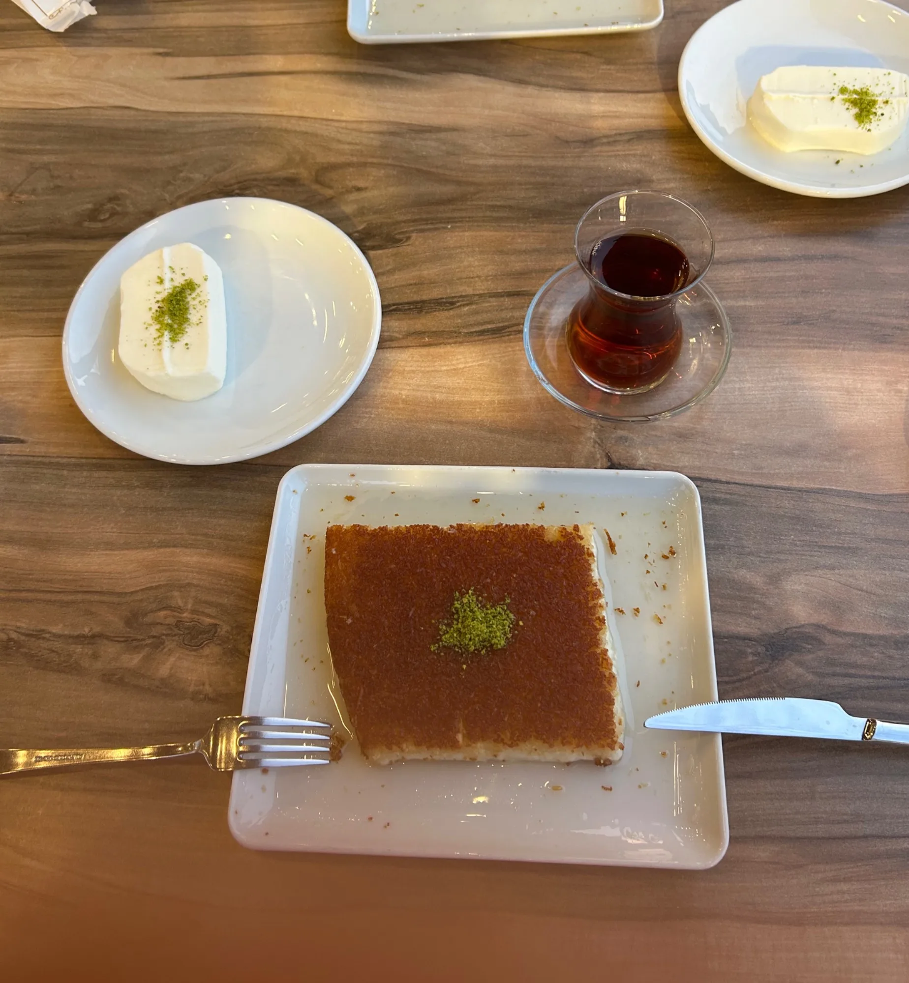 Türk Tatlılarının Çıtır ve Peynirli Efsanesi: Künefe